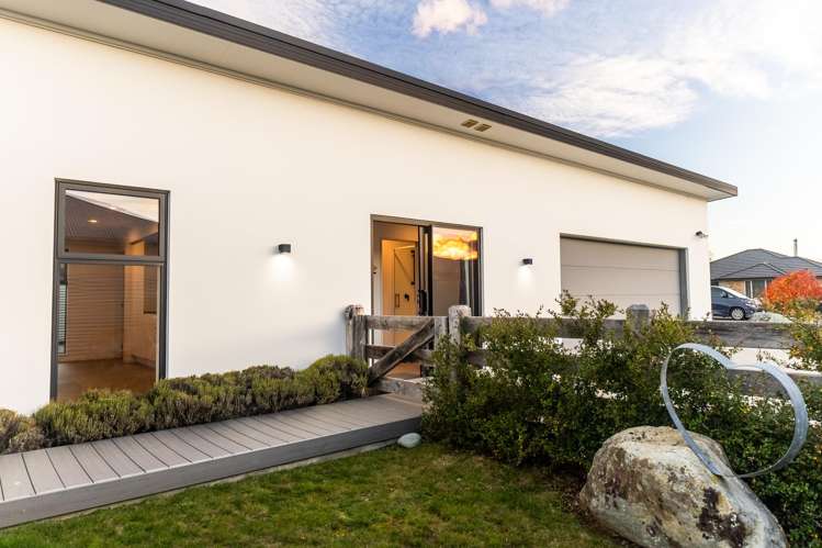 21 Greenfield Place Twizel_21