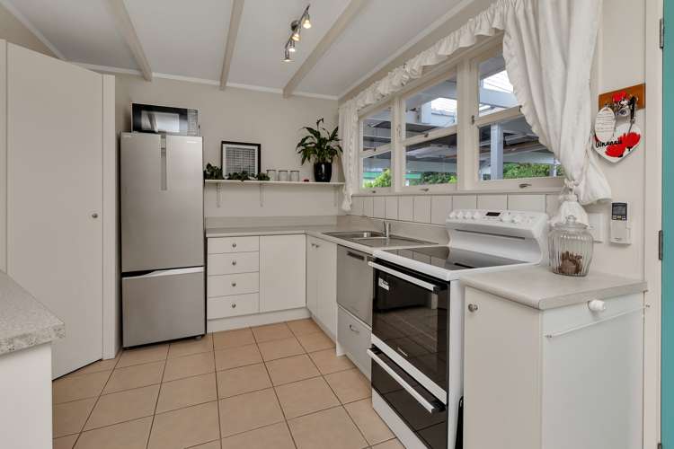 20 Carlton Crescent Kamo_8