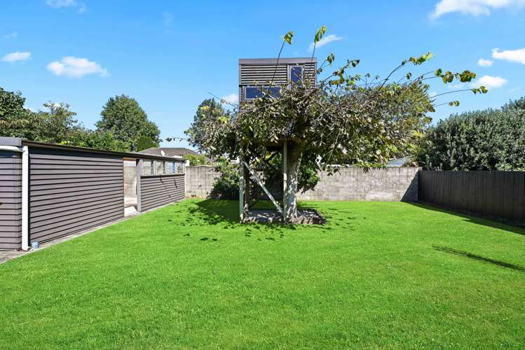 15 Rutherford Street Chedworth_21