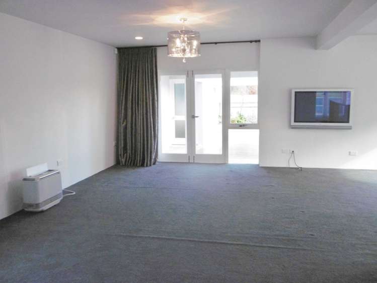 1/10 Dallinghoe Crescent Milford_3