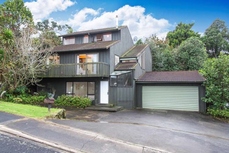 4 Ben James Drive Hillsborough_1