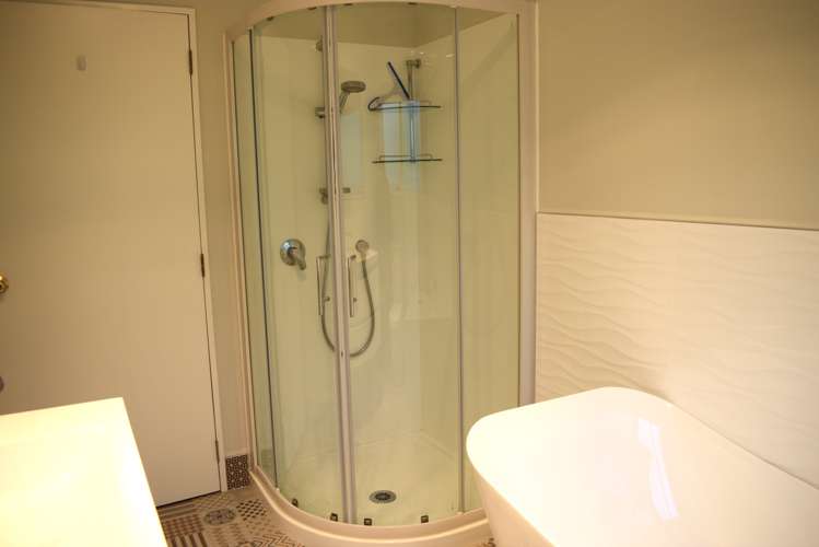 15b Ross Grove Paraparaumu_14