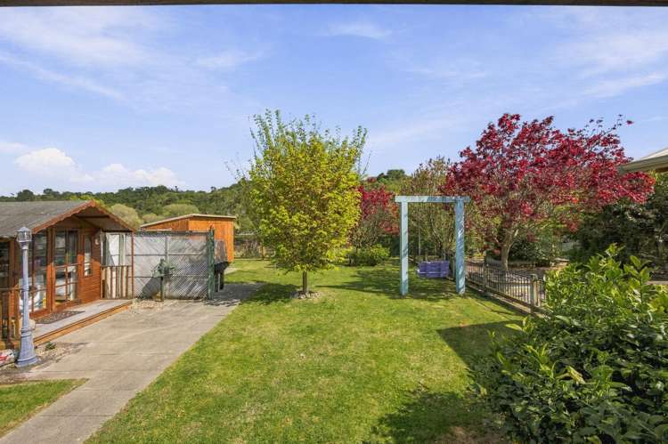 37 Pukeko Way Kinloch_23