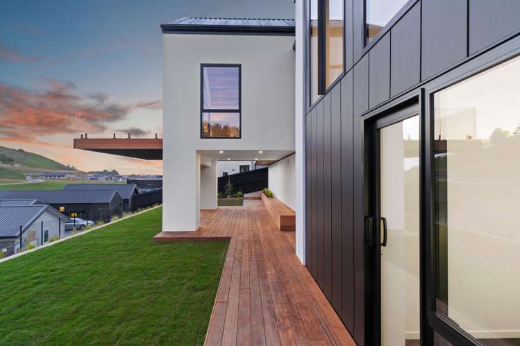 10 Flowers Lane Cracroft_26