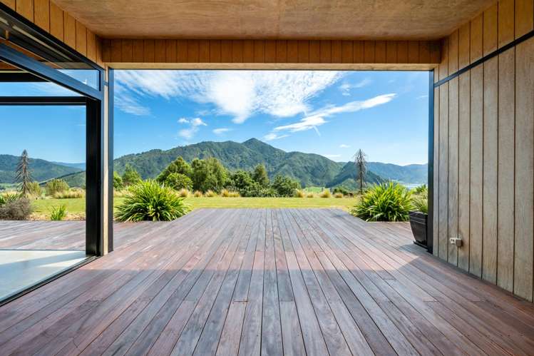 1424 Queen Charlotte Drive Marlborough Sounds_9