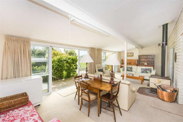 TEAM LEWIS - FAB FIND IN TOWN ON 3313 M2