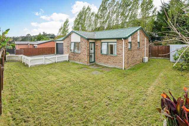 41 Woodbank Drive Glen Eden_3