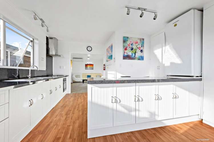 137 Donovan Street Blockhouse Bay_4