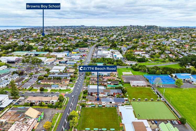 2/774 Beach Road Browns Bay_10
