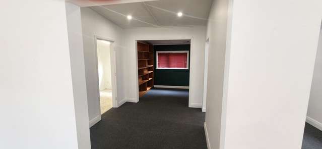 4/4 Taurima Street Hataitai_2