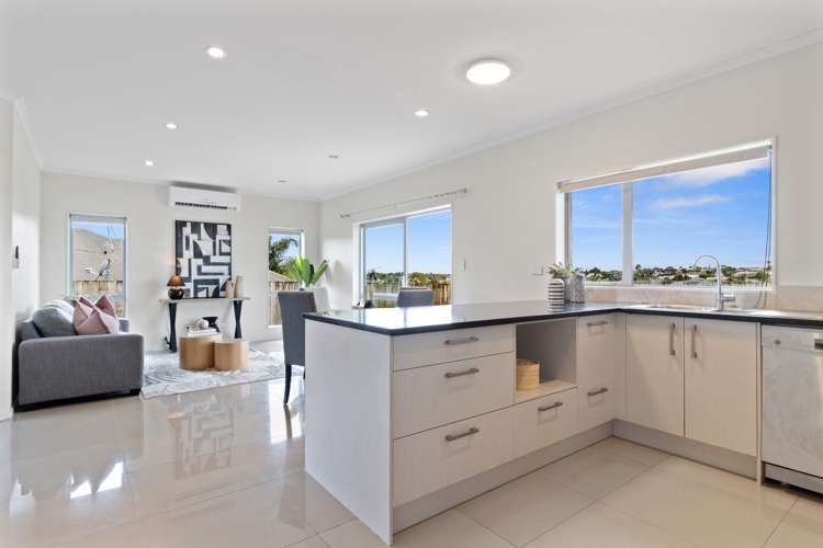 3 Ella Place Grandview Heights_5