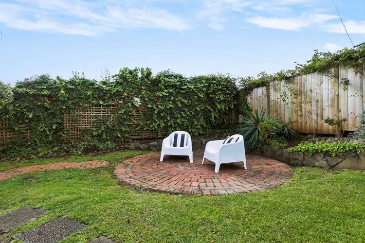 1/1 Woodbridge Lane Milford_11