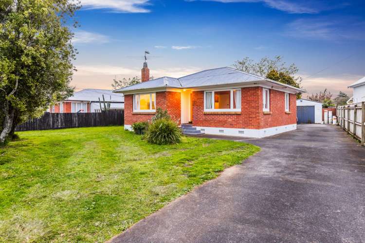 41 Sutton Crescent Papakura_19