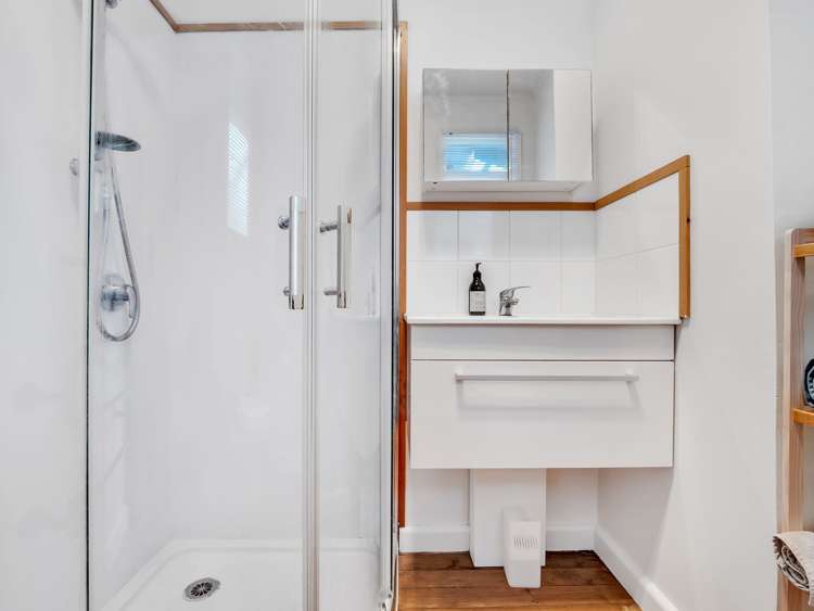 16 James Street Victoria_21