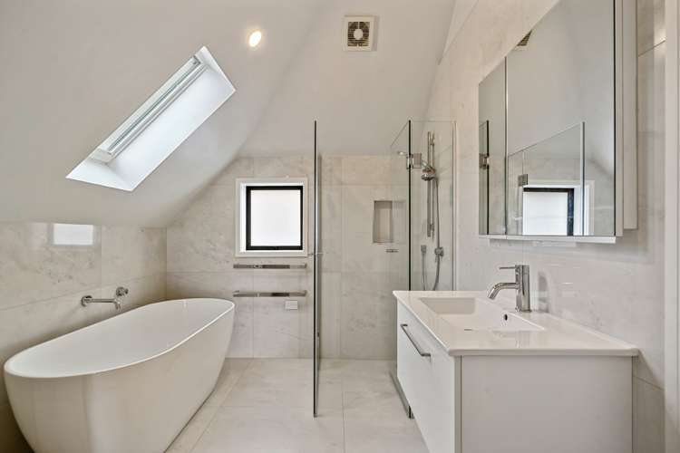 3/52 Taharoto Road Takapuna_6