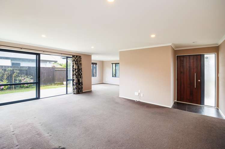 9 Angelina Way Kelvin Grove_7