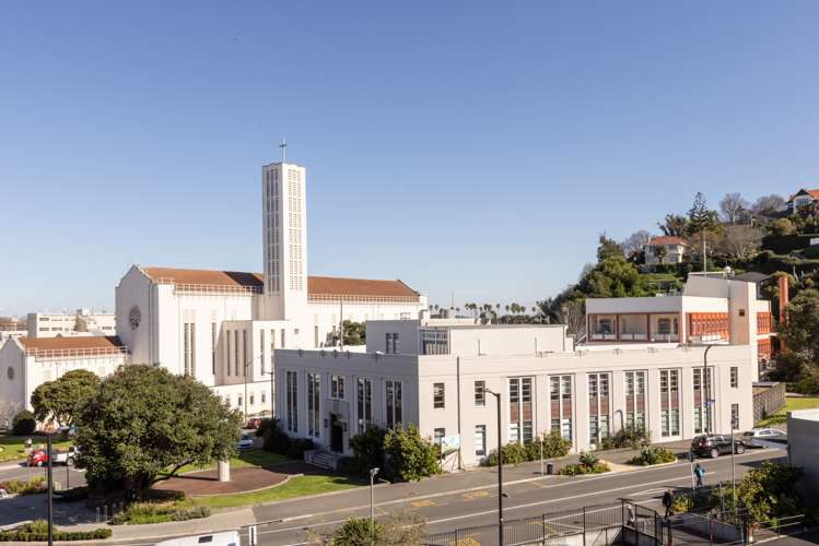 3j/3 Shakespeare Road Napier South_11