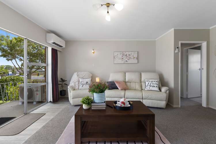 2/20 Victoria Street Pukekohe_6