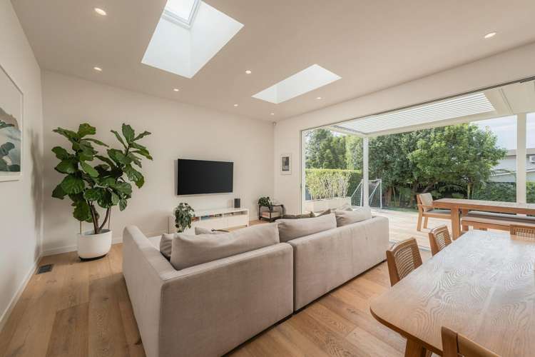 49 Huia Road Point Chevalier_2