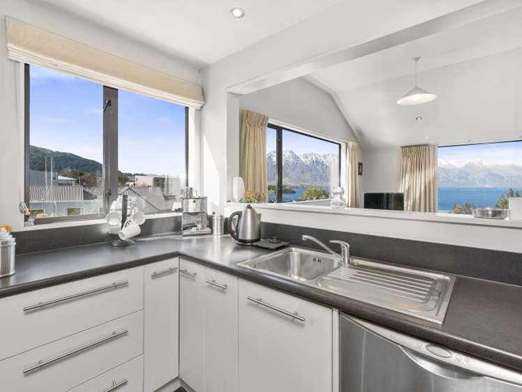 4 Aspen Grove Fernhill/Sunshine Bay_5