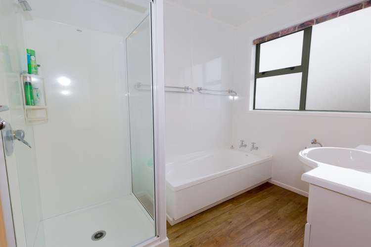 35 Somes Crescent Newlands_13