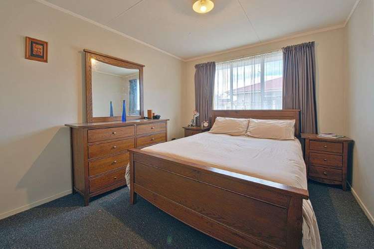 7 Kirkcaldy Crescent Flaxmere_7