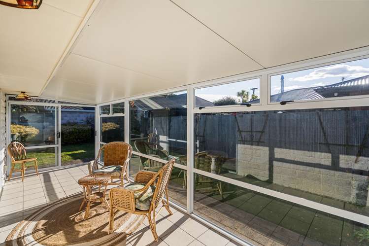 2/111A Rose Street Somerfield_12