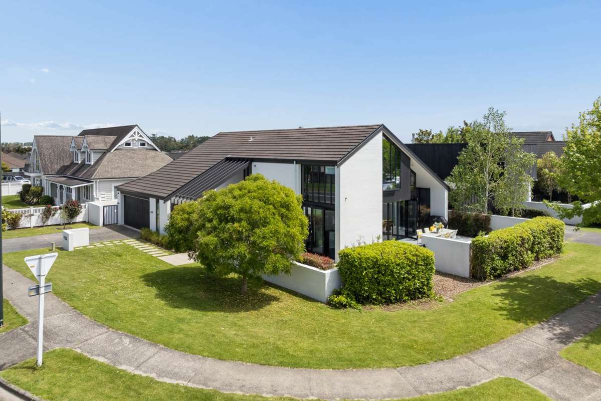 47 Capriana Drive_2
