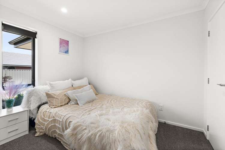 36 Hikawera Drive Frimley_7