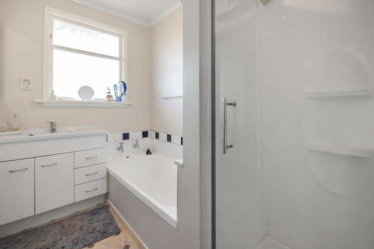 86 Hall Road Sawyers Bay_12