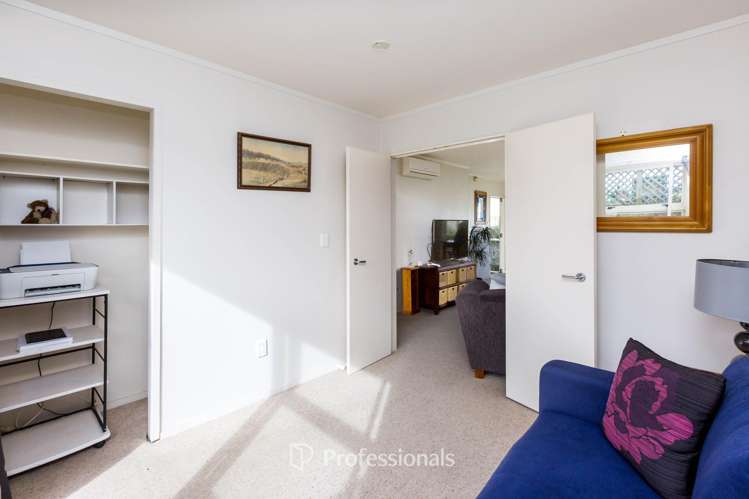 16/17 John Street Trentham_12
