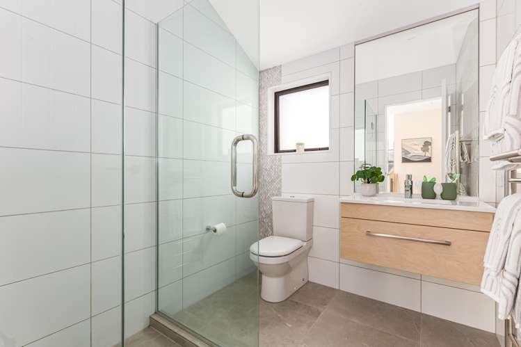 4f Armour Avenue Mount Victoria_11