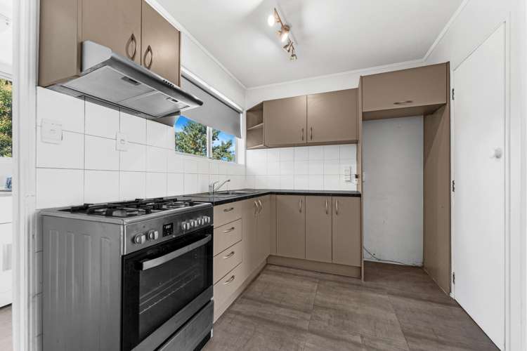6/167 Shirley Road_4