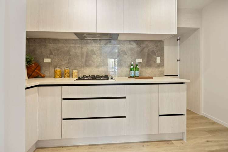 60 Cape Hill Road Pukekohe_11