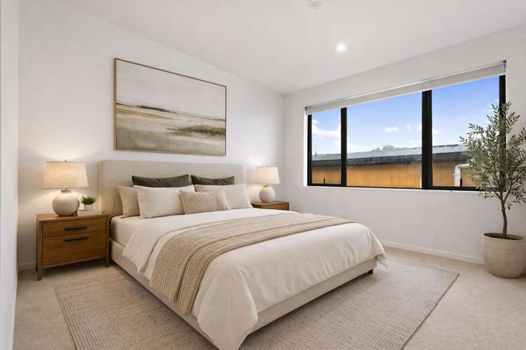 16/18 Hewlett Road Massey_7