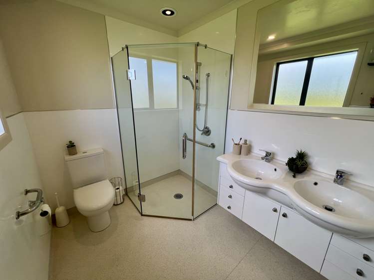 13 Yellowbluff Road Otautau_15