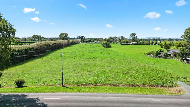 323 Old School Road Ngahinapouri_2