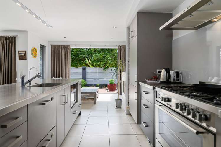 19a Hilton Road Lynmore_2