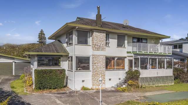 Family Living with Bay Views