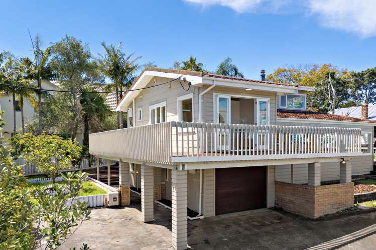 1/19 Carlisle Road Browns Bay_13