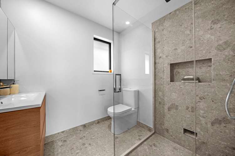 10 Pakirikiri Street Long Bay_10