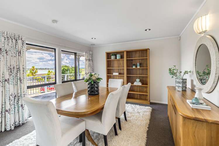 9 Pallister Drive Hillsborough_6