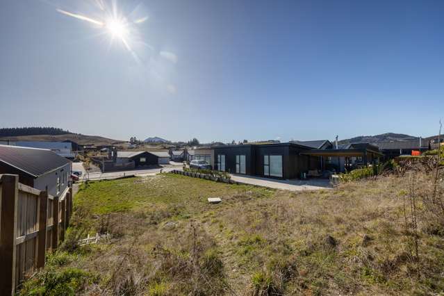 211 Aubrey Road Wanaka_4