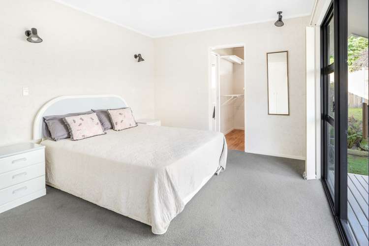 4 Oregon Crescent Glenview_10