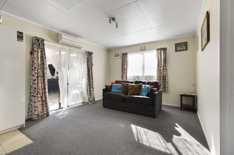 28 House Avenue Taumarunui_13