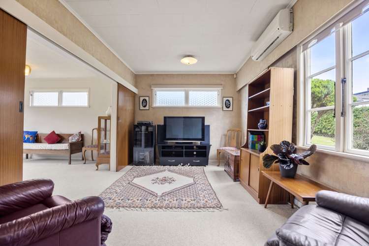 6 Fowler Avenue Mount Albert_9