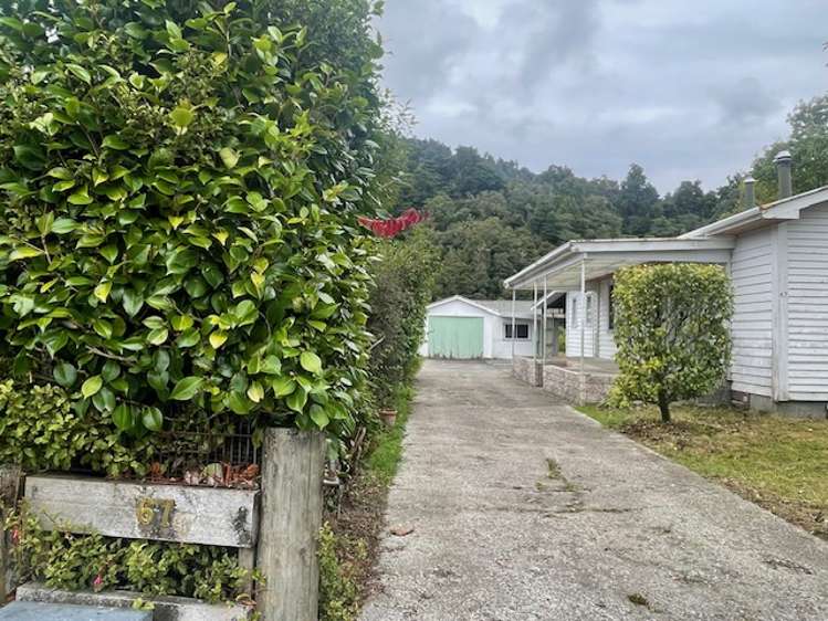 67 Main Road Hari Hari_2
