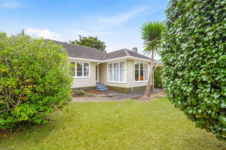 35 Te Kanawa Crescent Henderson_24