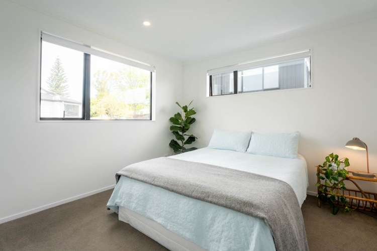 43b Golf Road New Lynn_13