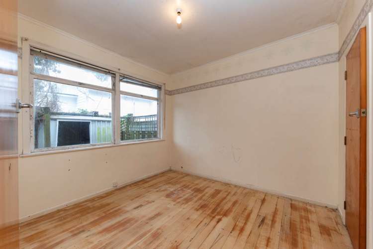 2/12 Huapai Street Onehunga_6